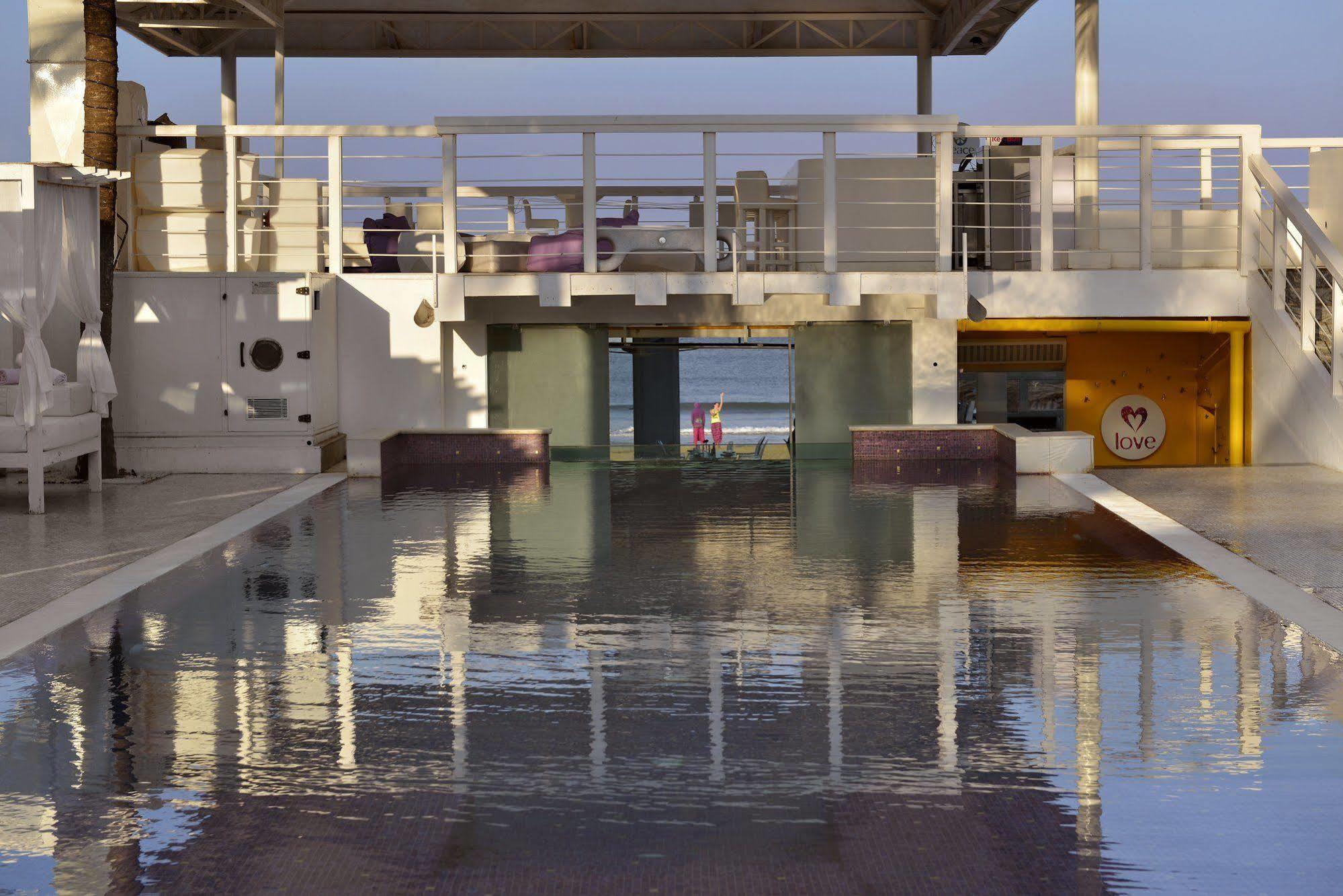 Hotel The Park Goa 5*